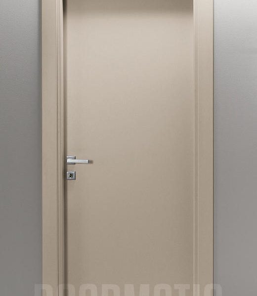 Лакирана интериорна врата L-003